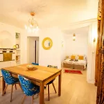 Wonderful Typical Flat 3 Bedrooms / 6 Pax * Paris