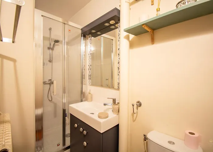 Wonderful Typical Flat 3 Bedrooms / 6 Pax Appartamento